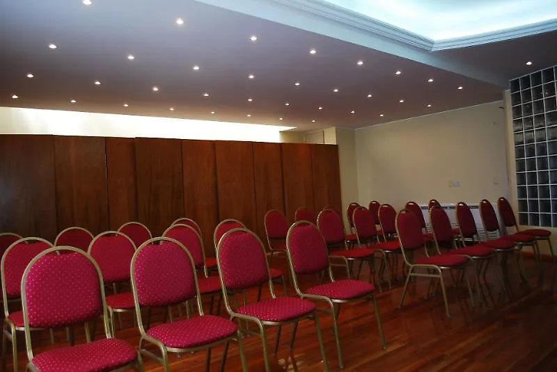 Altezza Apart Suites Mendoza 4*,